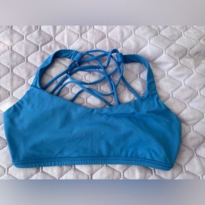 Lululemon Free to Be Size 8 Sports Bra
